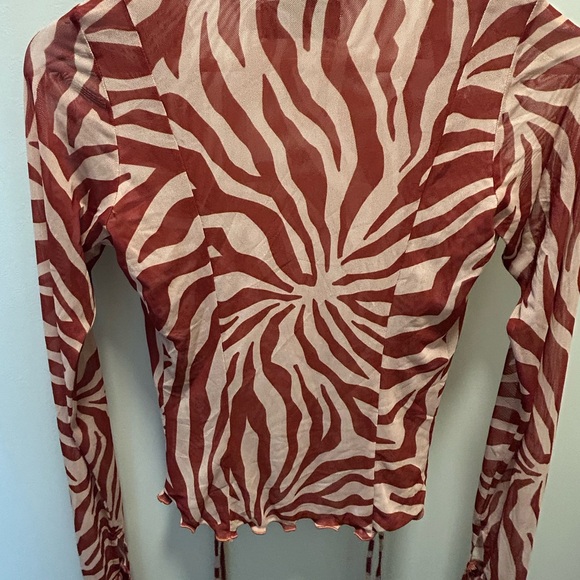 Reds x salty blonde tezza tie up mesh long sleeve in auburn New condition - Picture 7 of 12